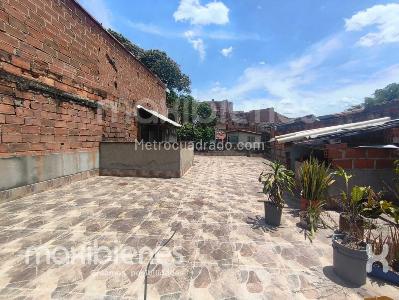 Casa de 4 alcobas en venta en Cordoba, Medellín, 139 m² · foto 2 de 16