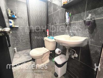 Casa de 4 alcobas en venta en Cordoba, Medellín, 139 m² · foto 12 de 16