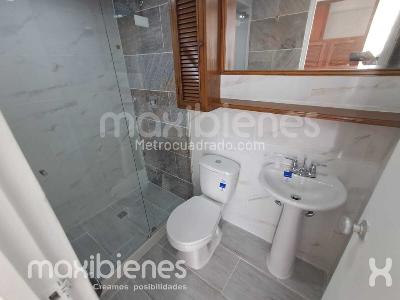 Apartamento de 3 alcobas en arriendo en Calasanz, Medellín, 82 m² · foto 18 de 20