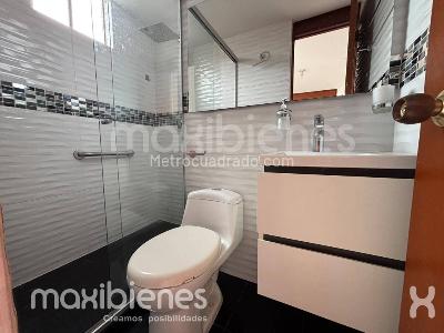 Apartamento de 3 alcobas en arriendo en El Poblado, Medellín, 75 m² · foto 18 de 20