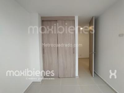 Apartamento en venta en Los Colores, Medellín · foto 8 de 17
