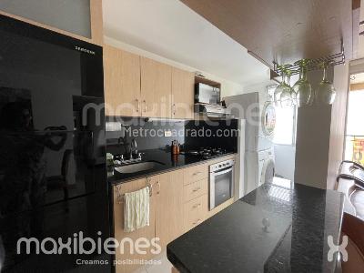 Apartamento de 3 alcobas en venta en Cañaveralejo, Sabaneta, 67 m² · foto 2 de 15