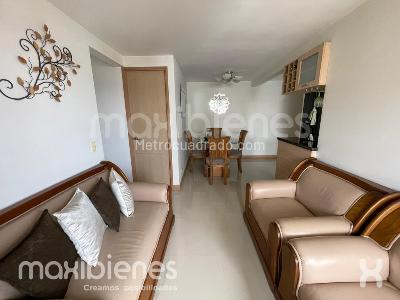 Apartamento de 3 alcobas en venta en Cañaveralejo, Sabaneta, 67 m² · foto 3 de 15