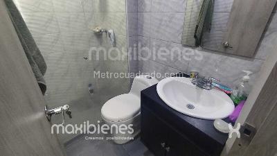 Apartamento de 3 alcobas en venta en Cabañas, Bello, 57 m² · foto 12 de 13