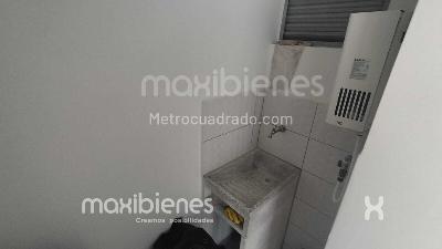 Apartamento de 3 alcobas en venta en Cabañas, Bello, 57 m² · foto 9 de 13