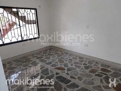 Apartamento en venta en Los Alcazares, Medellín · foto 3 de 10