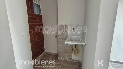Apartamento de 3 alcobas en venta en Maria Auxiliadora, Sabaneta, 50 m² · foto 5 de 20