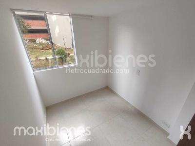 Apartamento de 3 alcobas en arriendo en El Diamante, Medellín, 53 m² · foto 4 de 12