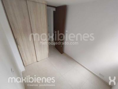 Apartamento de 3 alcobas en arriendo en El Diamante, Medellín, 53 m² · foto 8 de 12