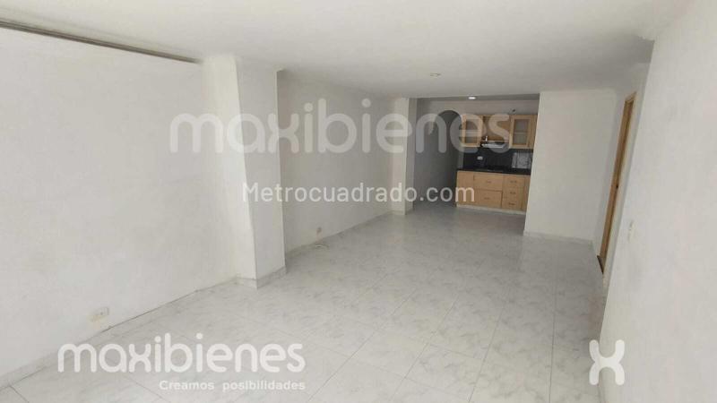 3BR Apartment in Calasanz (95 m²)