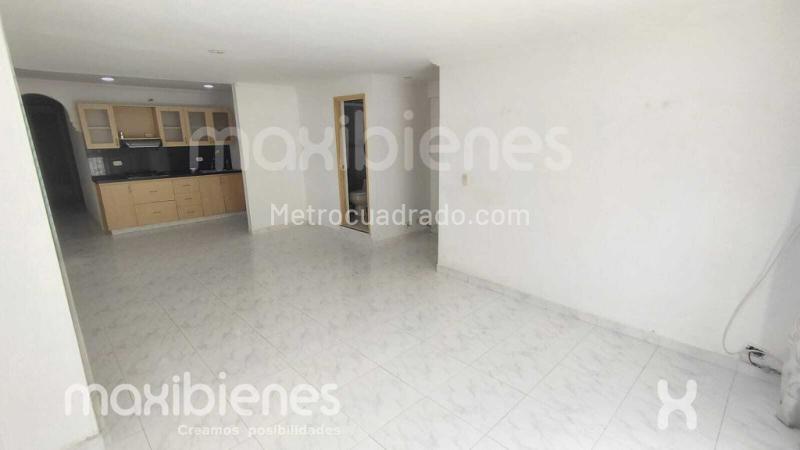 3BR Apartment in Calasanz (95 m²) - 2