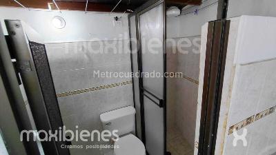 Apartaestudio en arriendo en La Floresta, Medellín, 30 m² · foto 5 de 6