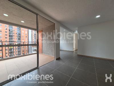 Apartamento de 2 alcobas en venta en Fontibon, Rionegro, 67 m² · foto 2 de 13