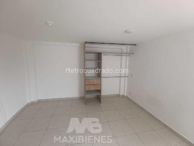 Apartaestudio en arriendo en Bucaros, Bello, 66 m² · foto 4 de 12