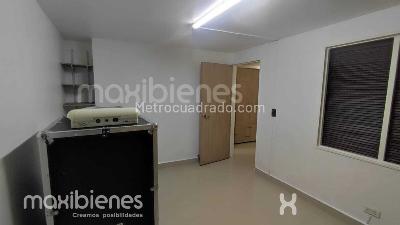 Apartamento de 3 alcobas en arriendo en Laureles, Medellín, 97 m² · foto 10 de 12