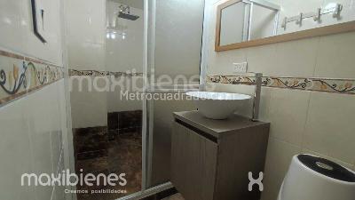 Apartamento de 3 alcobas en arriendo en Laureles, Medellín, 97 m² · foto 8 de 12