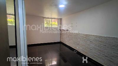 Apartamento de 3 alcobas en arriendo en Laureles, Medellín, 97 m² · foto 9 de 12