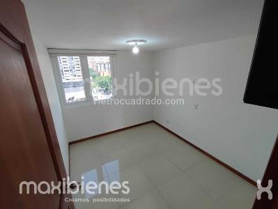 Apartamento de 3 alcobas en arriendo en Los Colores, Medellín, 98 m² · foto 10 de 12