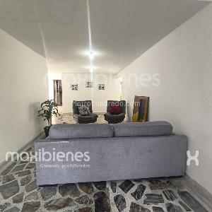 Casa de 3 alcobas en venta en Los Colores, Medellín, 193 m² · foto 11 de 17