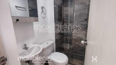 Apartamento de 2 alcobas en venta en Maria Auxiliadora, Sabaneta, 57 m² · foto 10 de 18