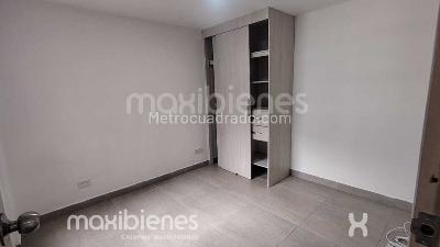 Apartamento de 2 alcobas en venta en Maria Auxiliadora, Sabaneta, 57 m² · foto 16 de 18