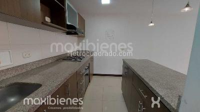 Apartamento de 3 alcobas en venta en San Jose, Sabaneta, 100 m² · foto 4 de 12