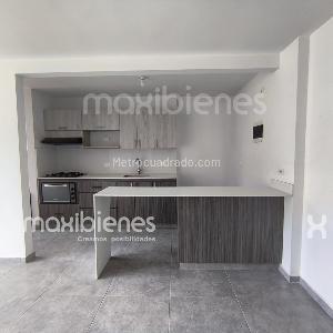 Apartamento de 3 alcobas en venta en Calasanz, Medellín, 78 m² · foto 4 de 19