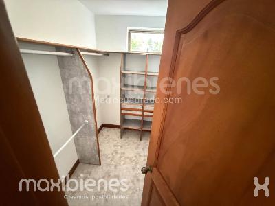 Apartamento de 3 alcobas en arriendo en El Poblado, Medellín, 188 m² · foto 11 de 16