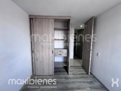 Apartamento de 3 alcobas en arriendo en San German, Medellín, 73 m² · foto 5 de 13