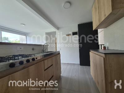 Apartamento de 3 alcobas en venta en Cimarrona, Rionegro, 50 m² · foto 2 de 11