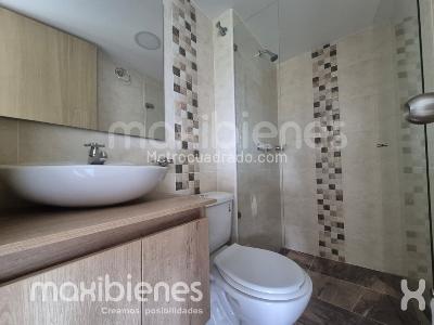 Apartamento de 3 alcobas en venta en Cimarrona, Rionegro, 50 m² · foto 10 de 11
