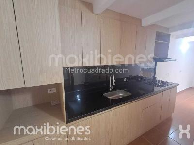Apartamento en venta en Calasanz, Medellín · foto 3 de 17