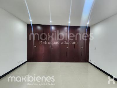 Apartamento de 3 alcobas en arriendo en El Poblado, Medellín, 85 m² · foto 14 de 18