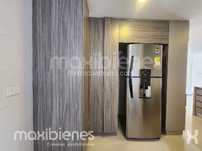 Apartamento de 3 alcobas en arriendo en El Poblado, Medellín, 106 m² · foto 4 de 17