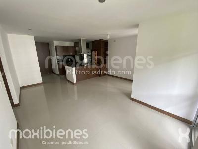 Apartamento de 3 alcobas en arriendo en Loma Del Indio, Medellín, 65 m² · foto 2 de 11