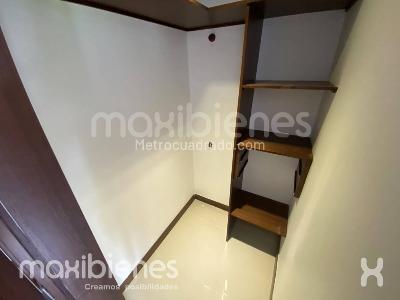 Apartamento de 3 alcobas en arriendo en Loma Del Indio, Medellín, 65 m² · foto 9 de 11