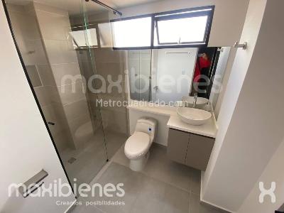 Apartamento de 3 alcobas en arriendo en Manrique Central 1, Medellín, 55 m² · foto 15 de 16