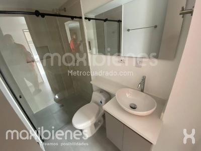 Apartamento de 3 alcobas en arriendo en Manrique Central 1, Medellín, 55 m² · foto 16 de 16