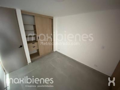 Apartamento de 2 alcobas en arriendo en Manrique Central 1, Medellín, 45 m² · foto 12 de 16