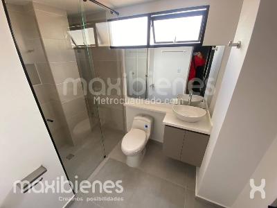 Apartamento de 2 alcobas en arriendo en Manrique Central 1, Medellín, 45 m² · foto 15 de 16