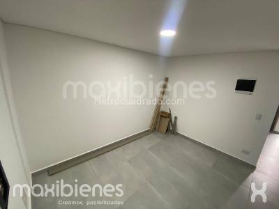Apartamento de 3 alcobas en arriendo en Manrique Central 1, Medellín, 55 m² · foto 12 de 17