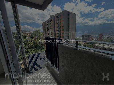Apartamento de 3 alcobas en venta en El Guayabo, Itagüí, 55 m² · foto 8 de 20