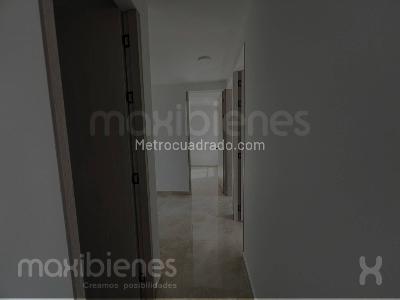 Apartamento de 3 alcobas en venta en El Guayabo, Itagüí, 55 m² · foto 10 de 20