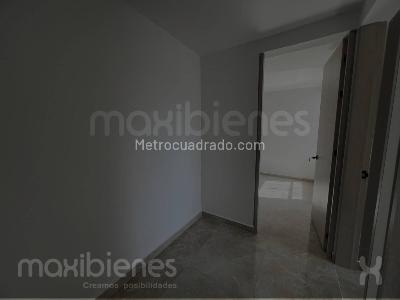 Apartamento de 3 alcobas en venta en El Guayabo, Itagüí, 55 m² · foto 11 de 20
