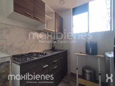 Apartamento en venta en Boston, Medellín · foto 3 de 14
