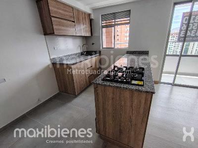Apartamento de 2 alcobas en arriendo en Cordoba, Medellín, 77 m² · foto 2 de 17