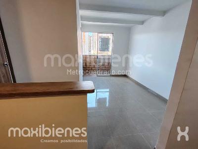 Apartamento de 3 alcobas en arriendo en Pajarito, Medellín, 43 m² · foto 10 de 12
