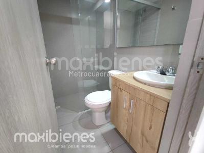 Apartamento de 3 alcobas en arriendo en San German, Medellín, 70 m² · foto 17 de 19
