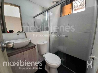 Apartamento de 2 alcobas en arriendo en Las Margaritas, Medellín, 75 m² · foto 10 de 12