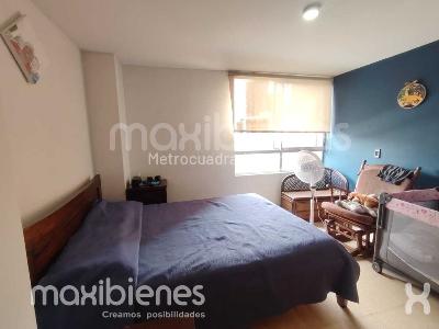 Apartamento en venta en El Poblado, Medellín · foto 2 de 9